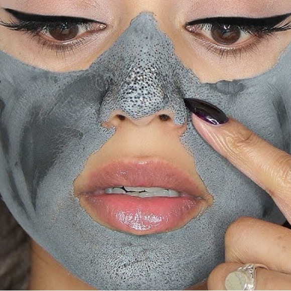 NWT MAC Mineralize Reset & Revive Charcoal Face Mask 100ml - Picture 2 of 7